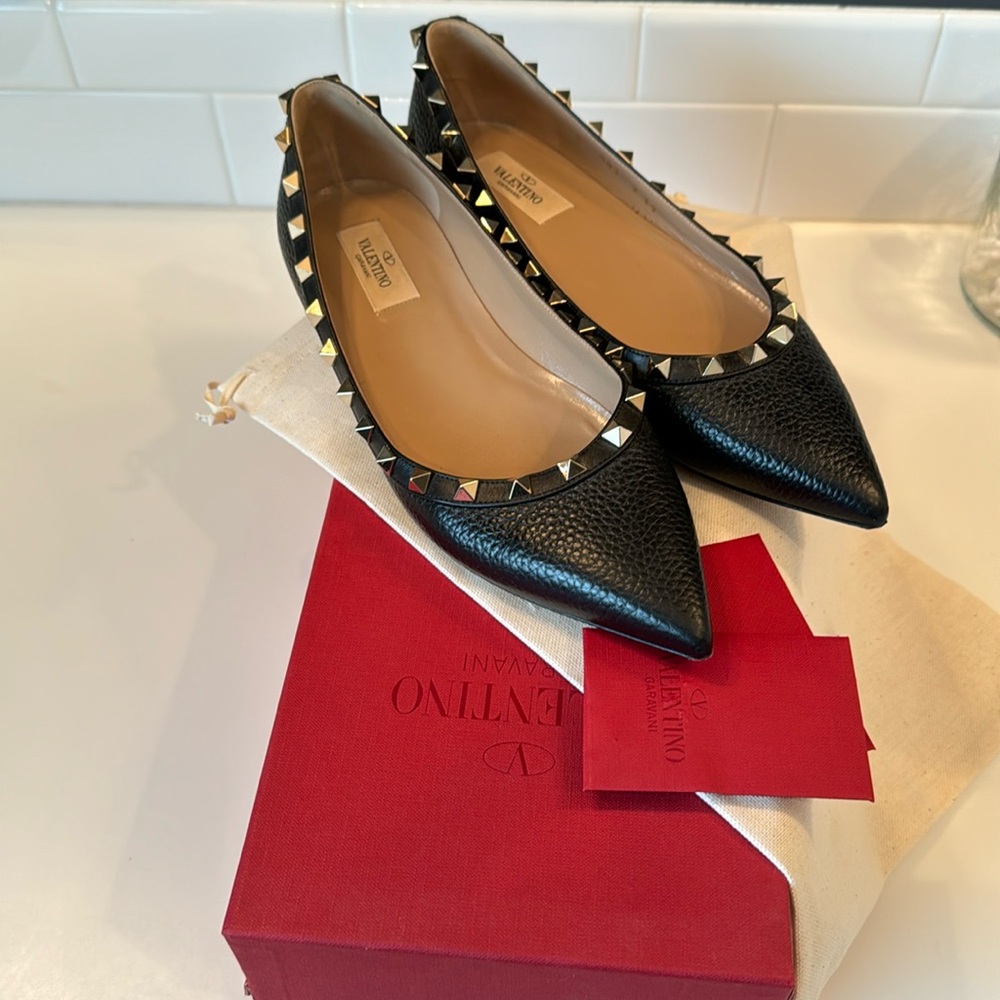 Valentino Rockstud Pointed Flat